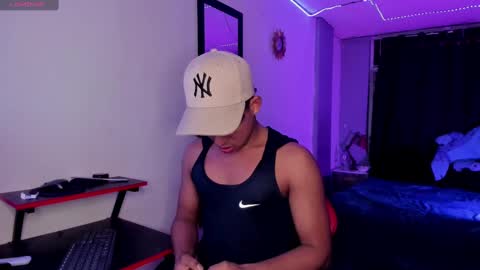 Snapshot of noah_smith04 chatting on September 2025 11:04:01 PM noah_smith04 online show from September 2025 11:04:01 PM