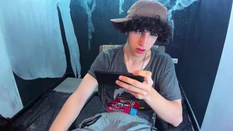 Snapshot of noah_sokolov chatting on October 2025 07:03:01 PM noah_sokolov online show from October 2025 07:03:01 PM