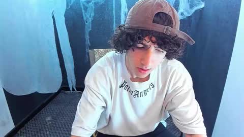 Snapshot of noah_sokolov chatting on October 2025 01:45:01 PM noah_sokolov online show from October 2025 01:45:01 PM