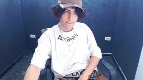 Snapshot of noah_sokolov chatting on November 2025 03:13:02 PM noah_sokolov online show from November 2025 03:13:02 PM