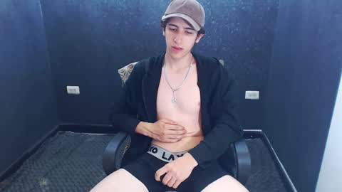 Snapshot of noah_sokolov chatting on November 2025 07:03:02 PM noah_sokolov online show from November 2025 07:03:02 PM