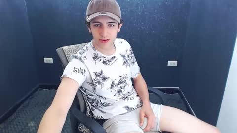 Snapshot of noah_sokolov chatting on November 2025 02:46:01 PM noah_sokolov online show from November 2025 02:46:01 PM