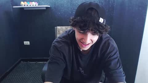 noah_sokolov online show from January 2026 07:11:01 PM