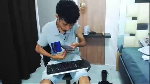 Snapshot of noah_the_kingmaster chatting on September 2025 03:14:01 PM NOAH online show from September 2025 03:14:01 PM