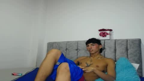 noah_twinks online show from June 2026 11:20:01 PM