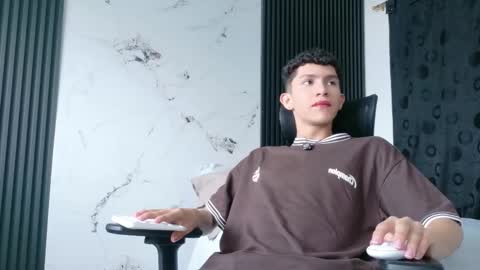 Snapshot of noah_tyler_ chatting on March 2026 07:11:01 PM noah tyler online show from March 2026 07:11:01 PM