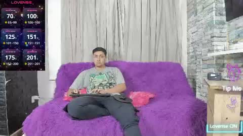 Noahandbunny online show from June 2026 11:14:01 AM