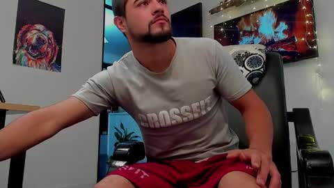 Snapshot of noahbrawn chatting on January 2025 12:49:01 PM LIAM- noah online show from January 2025 12:49:01 PM