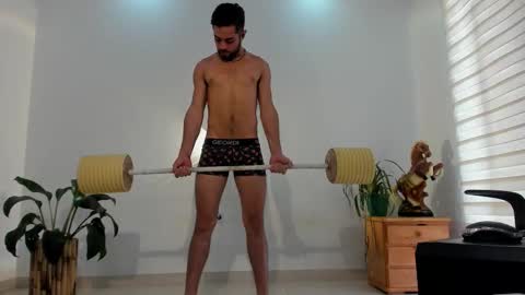 Snapshot of noahbrawn chatting on February 2026 01:47:01 PM LIAM- noah online show from February 2026 01:47:01 PM