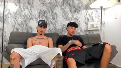 noahdaviss online show from November 2025 12:11:02 AM