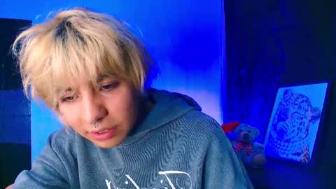 Snapshot of noahh_444 chatting on April 2026 06:55:01 AM Noah online show from April 2026 06:55:01 AM