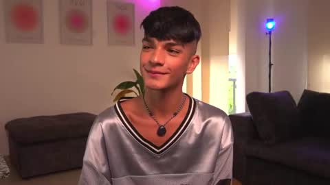 Noah     online show from June 2026 03:05:02 PM