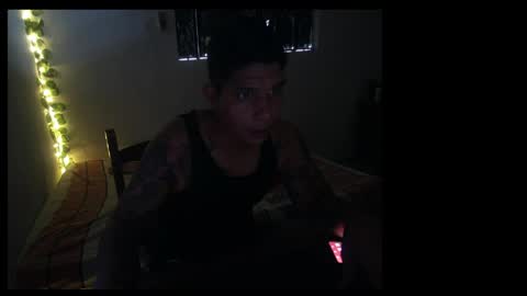 Snapshot of noahsmitt1 chatting on May 2026 07:52:01 PM noah online show from May 2026 07:52:01 PM