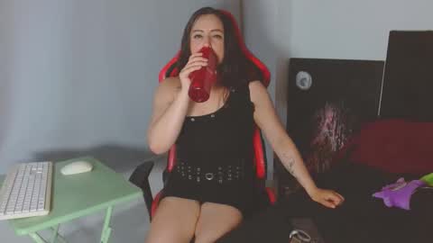 Noamartin online show from March 2026 01:22:01 AM