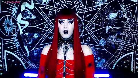 caroline online show from September 2025 12:32:02 AM