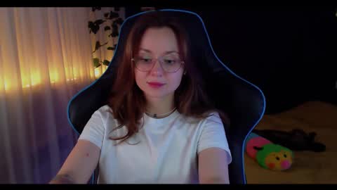 Snapshot of nochnoye_soltse chatting on January 2025 11:21:02 PM Sun or Luna online show from January 2025 11:21:02 PM