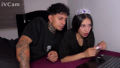 Snapshot of nocturnallovers_ss chatting on December 2025 03:25:01 AM Jean Y Isa online show from December 2025 03:25:01 AM