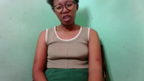 Snapshot of noella711128 chatting on October 2025 05:51:02 AM noella711128 online show from October 2025 05:51:02 AM