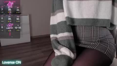 noelleneptune online show from January 2026 12:38:01 AM