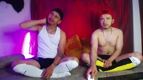 noha_and_iam1 online show from January 2026 11:59:02 AM