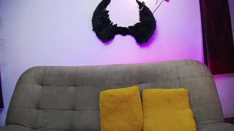 noha_and_iam1 online show from June 2026 12:32:02 AM