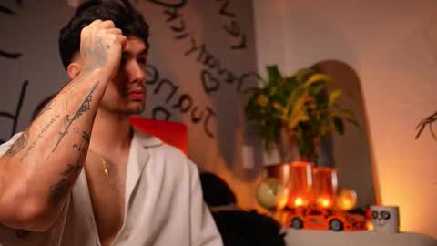 kevin online show from October 2025 12:44:02 AM