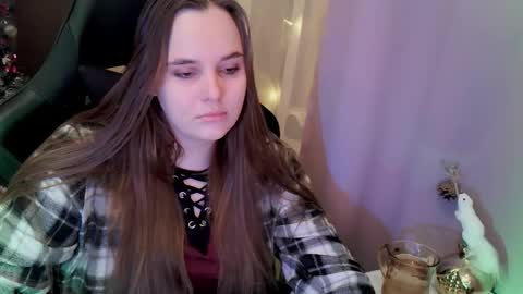 noir_ember_ online show from January 2026 02:43:02 PM