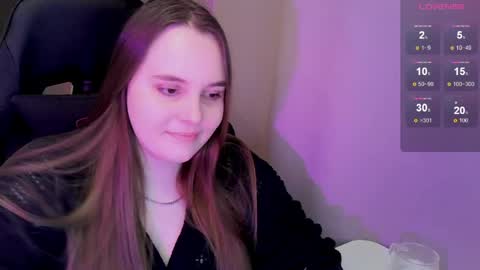 noir_ember_ online show from April 2026 04:41:01 PM