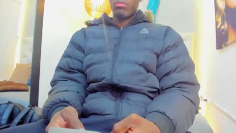 noir_king0 online show from February 2026 02:48:01 AM