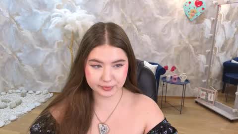 noirwhisper online show from February 2026 06:25:01 PM