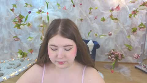 noirwhisper online show from June 2026 06:21:02 PM