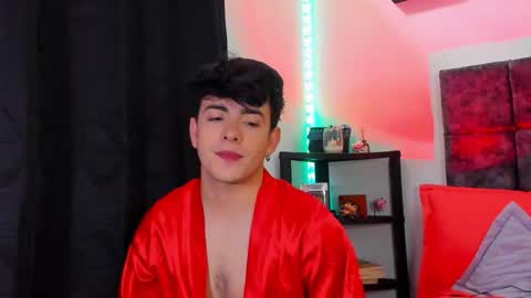 Nolan  online show from October 2025 05:58:02 PM