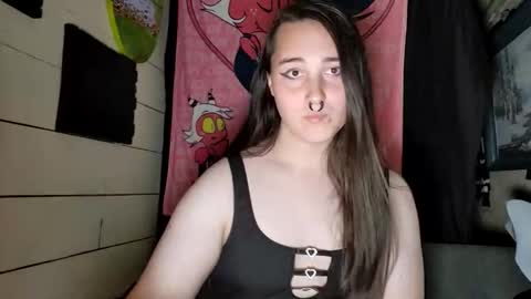 Snapshot of nonbinarybeauty20 chatting on June 2026 03:15:02 AM nonbinarybeauty20 online show from June 2026 03:15:02 AM