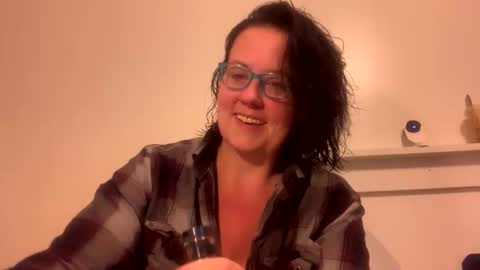 NoNipsAllDrip online show from May 2026 06:08:02 AM
