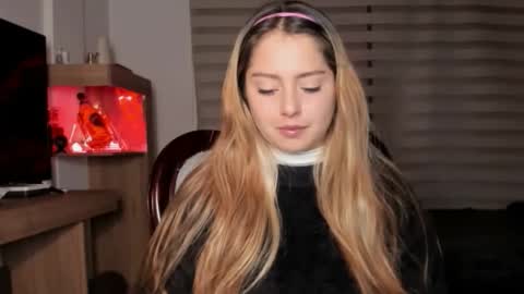 Ara online show from October 2025 07:09:02 AM