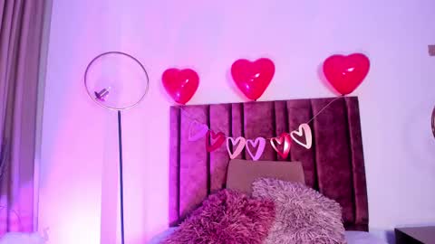 Snapshot of nora_dasilva chatting on February 2025 12:48:01 AM Nora Da Silva online show from February 2025 12:48:01 AM