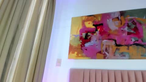 Snapshot of nora_dasilva chatting on March 2025 08:38:02 PM Nora Da Silva online show from March 2025 08:38:02 PM