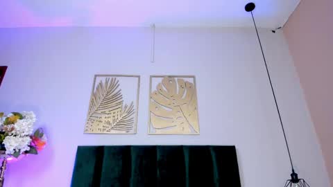 Nora Da Silva online show from April 2026 11:51:02 PM