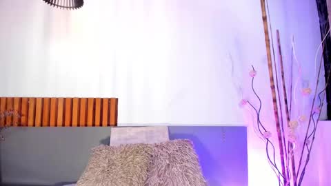 Nora Da Silva online show from April 2026 12:45:02 AM