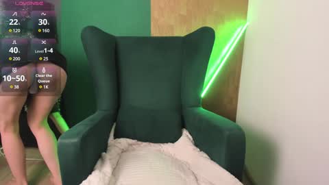 Snapshot of nora_lis chatting on December 2024 12:49:01 PM Nora Cutie u online show from December 2024 12:49:01 PM