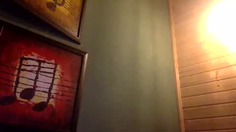 norablues online show from September 2025 08:03:01 PM