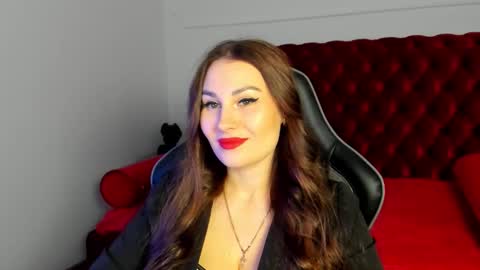 NoraFoxes online show from February 2026 05:24:01 AM