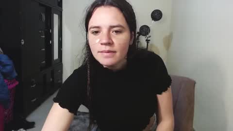 noreen_ online show from February 2025 02:27:01 PM