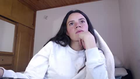 noreen_ online show from March 2026 07:39:01 PM