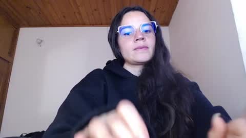 noreen_ online show from June 2026 09:12:01 PM