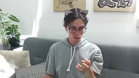 Norehg online show from October 2025 08:15:01 AM