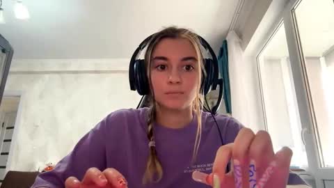 Snapshot of norinefrymyer chatting on February 2026 10:02:01 AM Elena online show from February 2026 10:02:01 AM