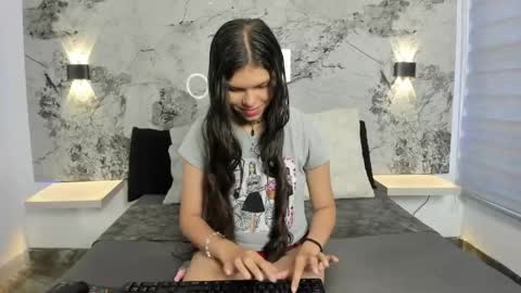 Snapshot of norki_ chatting on May 2026 11:39:02 AM Norki online show from May 2026 11:39:02 AM