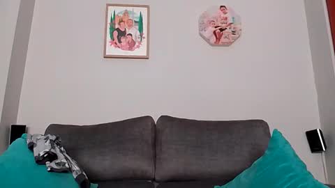 Snapshot of normalito42 chatting on January 2026 12:29:02 PM NORMALITO online show from January 2026 12:29:02 PM