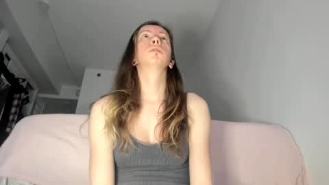 Emily snow online show from February 2025 01:30:02 AM